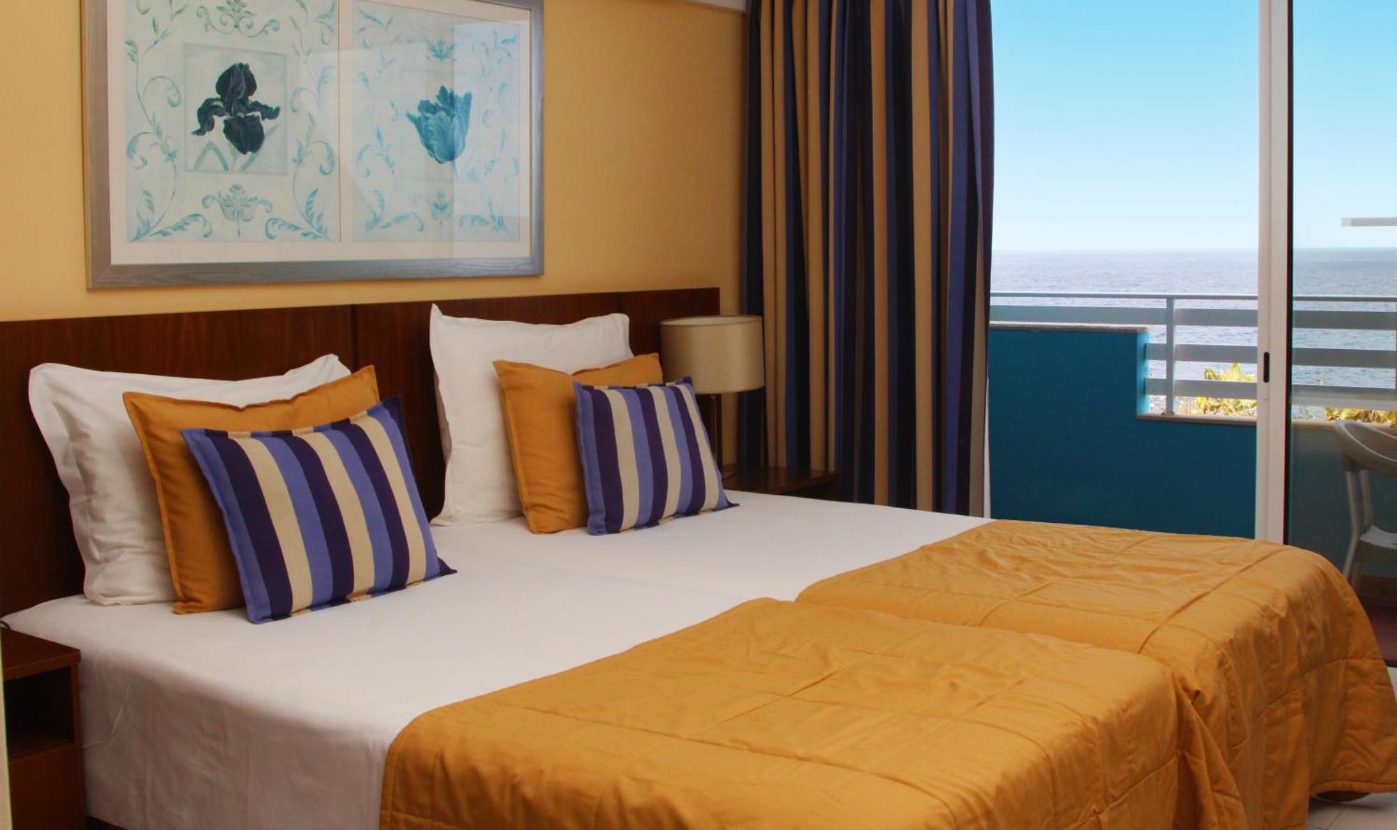 Hotel Roca Mar Canico  Bagian luar foto