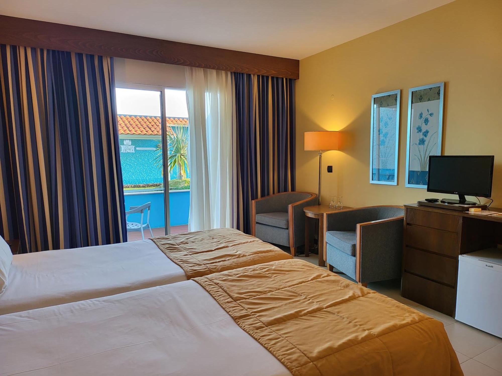 Hotel Roca Mar Canico  Bagian luar foto
